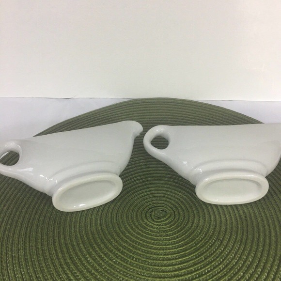Classic Gravy Set Boat Matching 2 Pcs White Holiday Thanksgiving Party - Picture 3 of 5